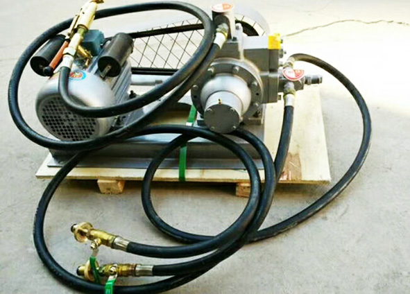 液化气导气泵